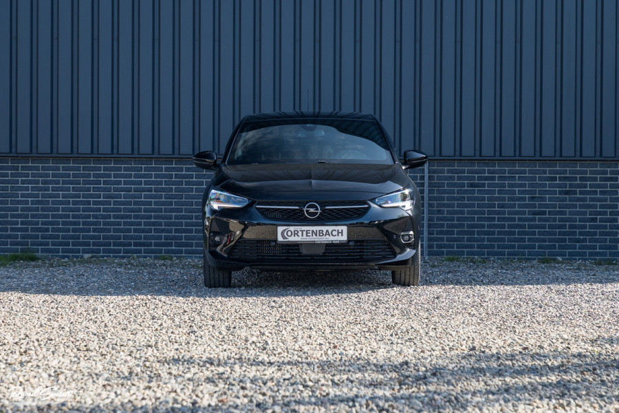 Opel Corsa 1.2 GS Line | Panoramadak | Blis | Keyless | Apple carplay | Metallic |