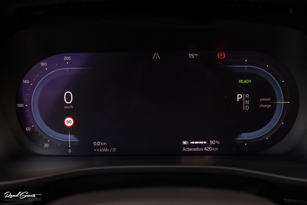 Volvo XC40 Recharge Twin Pro | Panoramadak | Adaptieve cruise | Memory | Harman Kardon | Blis |