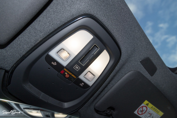 Volvo XC40 Recharge Twin Pro | Panoramadak | Adaptieve cruise | Memory | Harman Kardon | Blis |