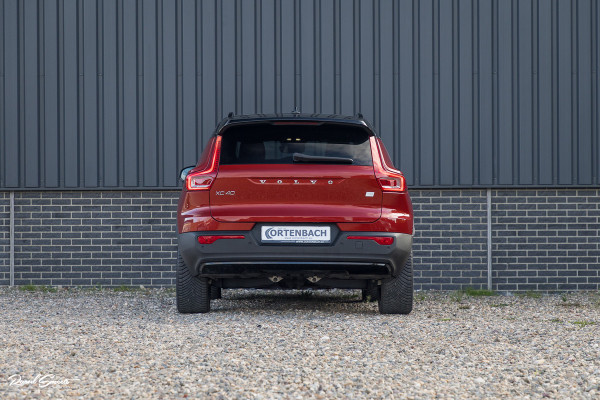 Volvo XC40 Recharge Twin Pro | Panoramadak | Adaptieve cruise | Memory | Harman Kardon | Blis |