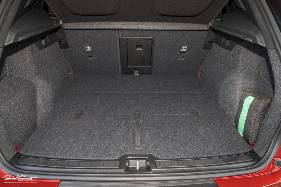 Volvo XC40 Recharge Twin Pro | Panoramadak | Adaptieve cruise | Memory | Harman Kardon | Blis |