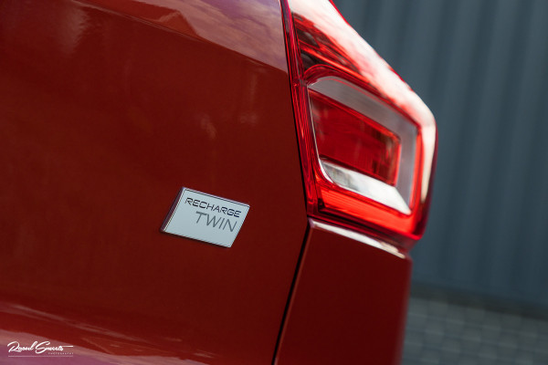 Volvo XC40 Recharge Twin Pro | Panoramadak | Adaptieve cruise | Memory | Harman Kardon | Blis |