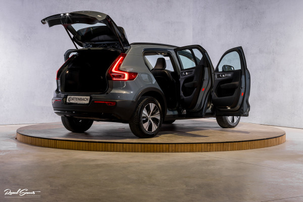 Volvo XC40 1.5 T4 Plug-in hybrid Plus Dark | Adaptieve cruise | Memory | Blis | Harman Kardon |