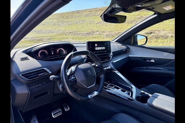 Peugeot 5008 1.2 PureTech GT 7 Zitplaatsen | Apple CarPlay | Android Auto | PDC V&A | Camera