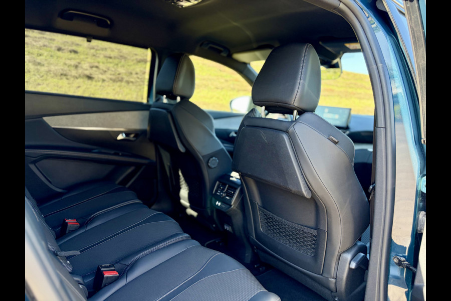 Peugeot 5008 1.2 PureTech GT 7 Zitplaatsen | Apple CarPlay | Android Auto | PDC V&A | Camera