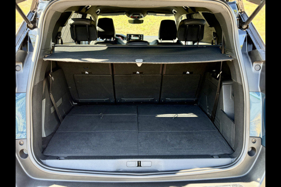 Peugeot 5008 1.2 PureTech GT 7 Zitplaatsen | Apple CarPlay | Android Auto | PDC V&A | Camera