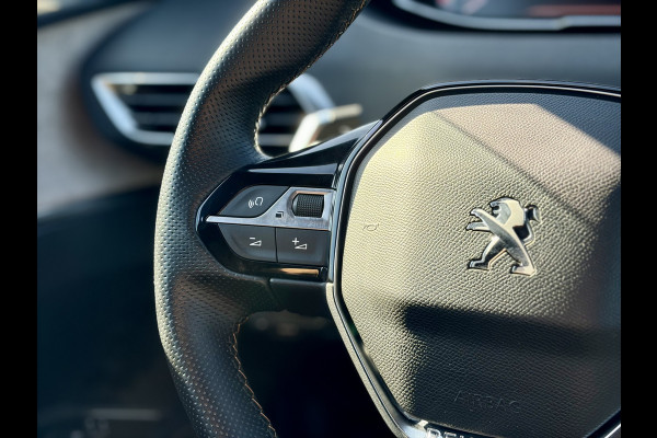 Peugeot 5008 1.2 PureTech GT 7 Zitplaatsen | Apple CarPlay | Android Auto | PDC V&A | Camera