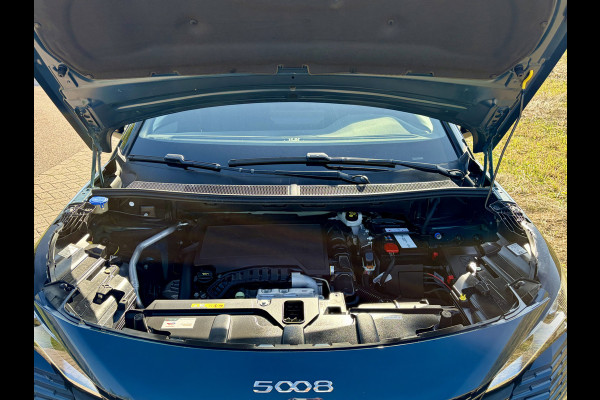 Peugeot 5008 1.2 PureTech GT 7 Zitplaatsen | Apple CarPlay | Android Auto | PDC V&A | Camera