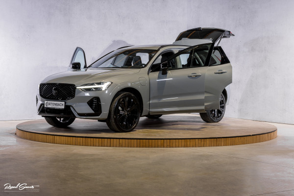 Volvo XC60 2.0 T6 Plug-in hybrid AWD Plus Black Edition Long Range | Facelift | Zwenkbare trekhaak | Panoramadak | Memory | Blis | Harman Kardon |
