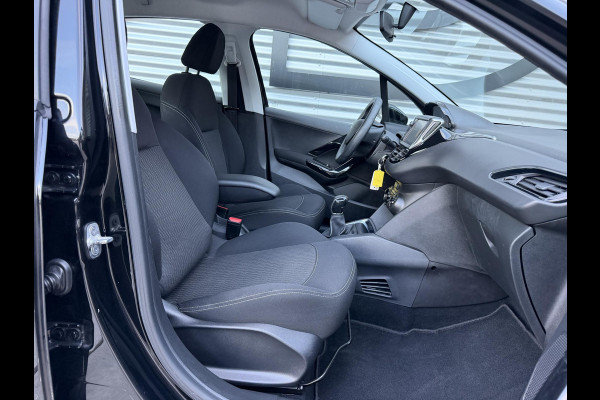 Peugeot 208 1.2 PureTech Blue Lion Navi|Carplay|Airco|Cruise|PDC|N.A.P|Nieuwe APK bij Aflevering