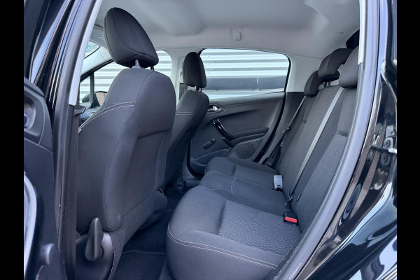 Peugeot 208 1.2 PureTech Blue Lion Navi|Carplay|Airco|Cruise|PDC|N.A.P|Nieuwe APK bij Aflevering