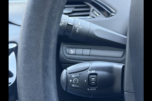 Peugeot 208 1.2 PureTech Blue Lion Navi|Carplay|Airco|Cruise|PDC|N.A.P|Nieuwe APK bij Aflevering