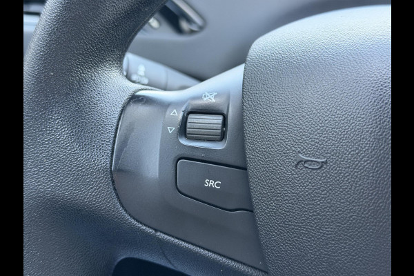 Peugeot 208 1.2 PureTech Blue Lion Navi|Carplay|Airco|Cruise|PDC|N.A.P|Nieuwe APK bij Aflevering