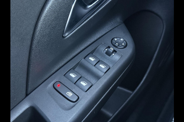 Opel Corsa 1.2 Edition Carplay|Airco|Cruise|Lm velgen|Elek ramen|N.A.P|APK tot 02-2028