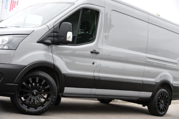 Ford Transit 350 2.0 TDCI L3H2 Raptor Edition FACELIFT! Virtual, 360 Camera, Carplay, Adaptieve Cruise, Stoelverwarming, Stuur verwarming, 165pk, automaat, Trekhaak, Uniek!