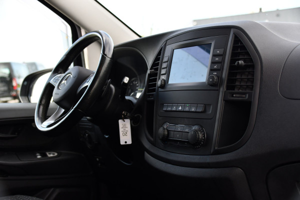 Mercedes-Benz Vito 116 CDI L2 Black Edition Camera, Cruise, Carplay, LED, 164pk, Stoelverwarming, Standkachel, Automaat, Multimedia, Uniek!