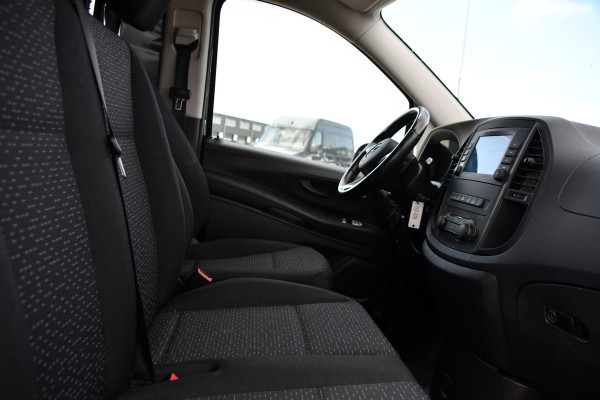 Mercedes-Benz Vito 116 CDI L2 Black Edition Camera, Cruise, Carplay, LED, 164pk, Stoelverwarming, Standkachel, Automaat, Multimedia, Uniek!
