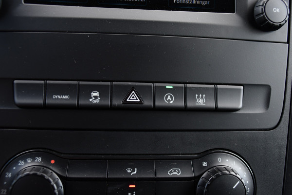 Mercedes-Benz Vito 116 CDI L2 Black Edition Camera, Cruise, Carplay, LED, 164pk, Stoelverwarming, Standkachel, Automaat, Multimedia, Uniek!