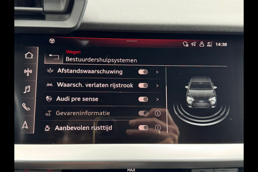 Audi A3 Limousine 30 TFSI AUTOMAAT * Carplay * Climate Control * Parkeersensoren *