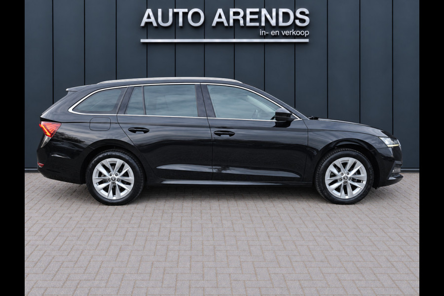 Škoda Octavia Combi |Virtuel Cockpit|LED| Adapt.Cruise|Trekhaak|Camera|Carplay|BTW|Netto €11.527|Riem is vervangen|APK 24-02-2027