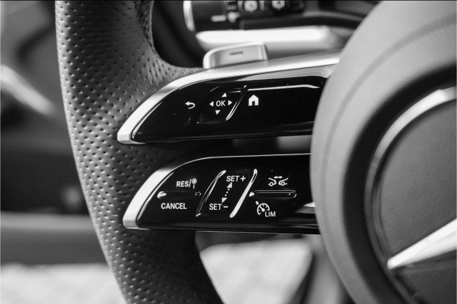 Mercedes-Benz GLC 400e 4M AMG Line Premium+ HUD Pano Keyless Burmester 360°