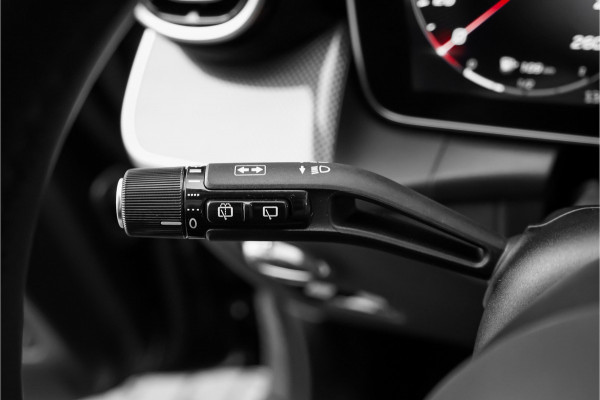 Mercedes-Benz GLC 400e 4M AMG Line Premium+ HUD Pano Keyless Burmester 360°
