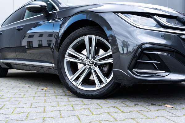 Volkswagen Arteon Shooting Brake EHybrid R-Line | Pano | 360° | HUD | Trekhaak
