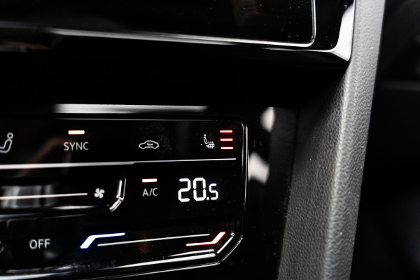 Volkswagen Arteon Shooting Brake EHybrid R-Line | Pano | 360° | HUD | Trekhaak