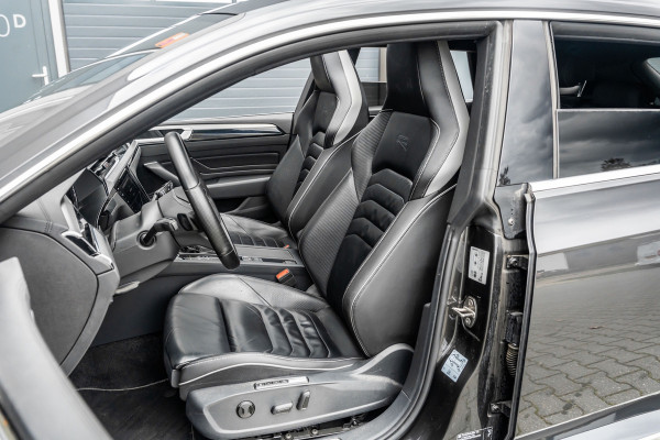 Volkswagen Arteon Shooting Brake EHybrid R-Line | Pano | 360° | HUD | Trekhaak