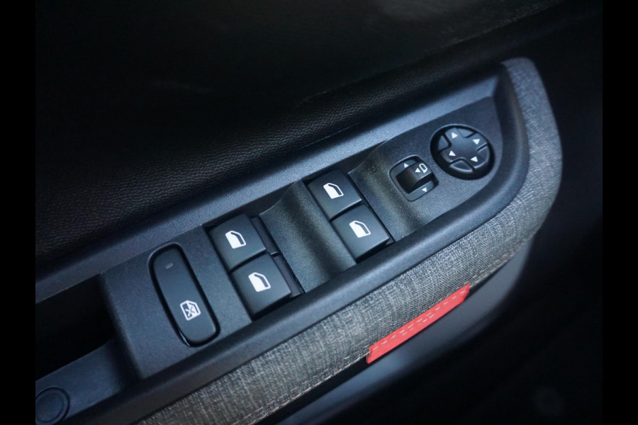 Citroën C3 Aircross 1.2 Hybrid 145pk Plus Climate control