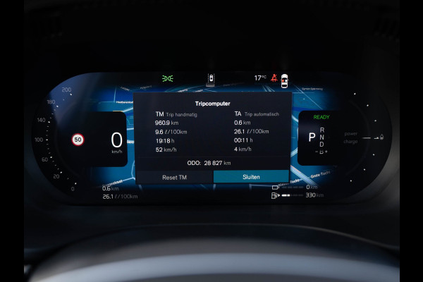 Volvo XC60 2.0 T6 Plug-in hybrid AWD Plus Black Edition | Pano | SOH 99% | Surround View | Trekhaak | BTW