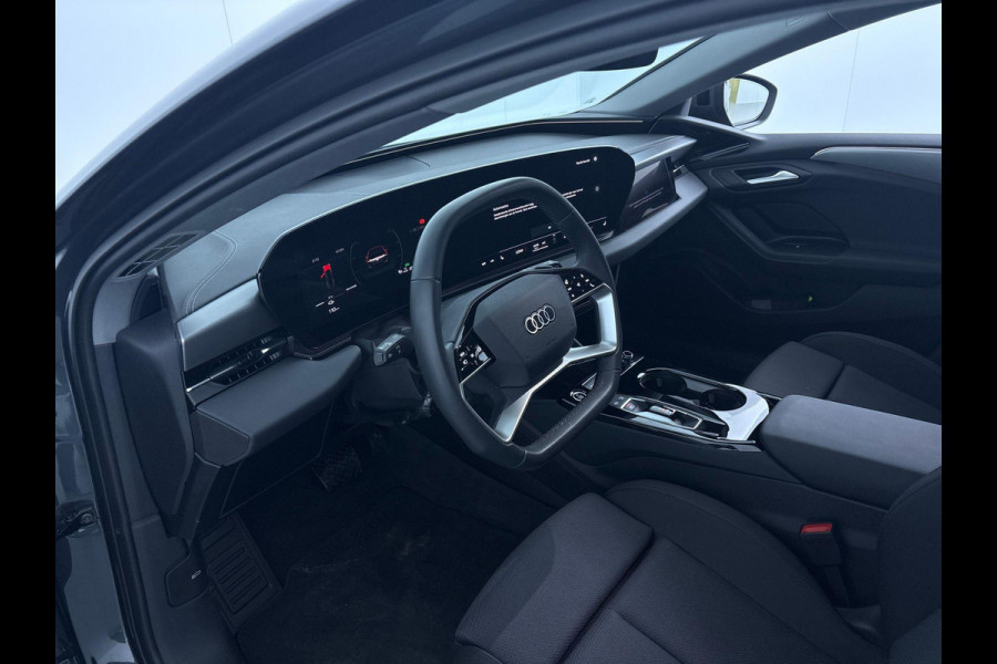 Audi A6 Avant e-tron Advanced edition 83 kWh 286 pk | SOH 100% | Verlengde garantie | Navigatie | Warmtepomp | Trekhaak (wegklapbaar) | Parkeersensoren (Park assist) | Rondomzicht camera | Elektr. voorstoelen | Multimedia scherm passagier |