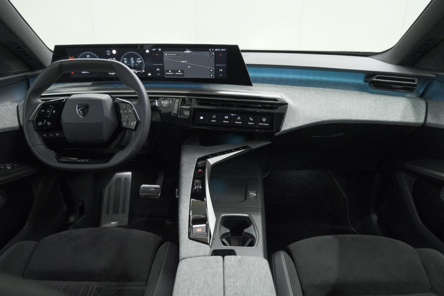 Peugeot 3008 1.2 Hybrid 145 GT | 360 Vision Pack | Adaptieve Cruise Control | Stoelen Pakket Inclusief Verwarmde Achterbank