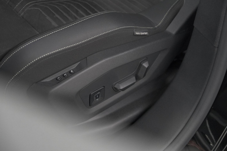 Peugeot 3008 1.2 Hybrid 145 GT | 360 Vision Pack | Adaptieve Cruise Control | Stoelen Pakket Inclusief Verwarmde Achterbank