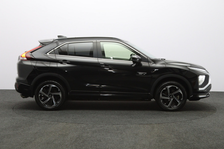 Mitsubishi Eclipse Cross 2.4 PHEV 188 PK Executive, LED, Adaptieve Cruise Control, 360 Camera, Leder-Alcantara