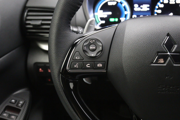 Mitsubishi Eclipse Cross 2.4 PHEV 188 PK Executive, LED, Adaptieve Cruise Control, 360 Camera, Leder-Alcantara