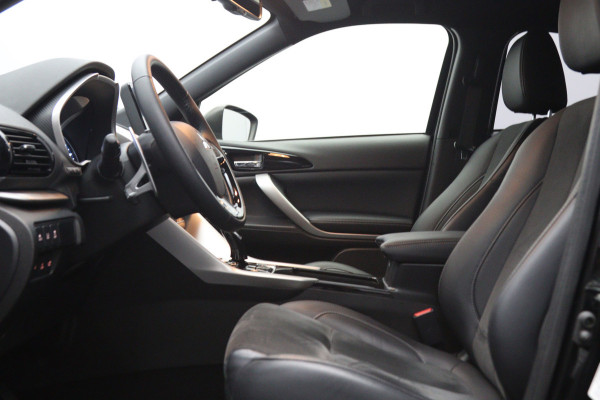 Mitsubishi Eclipse Cross 2.4 PHEV 188 PK Executive, LED, Adaptieve Cruise Control, 360 Camera, Leder-Alcantara