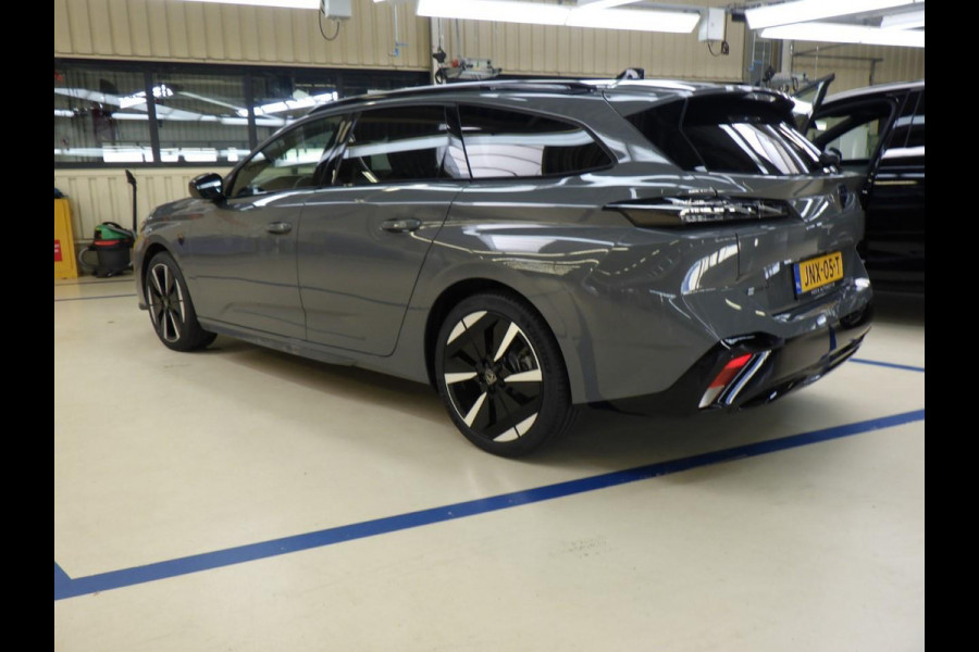 Peugeot e-308 SW GT 58 kWh Massage stoelen | Winterpakket