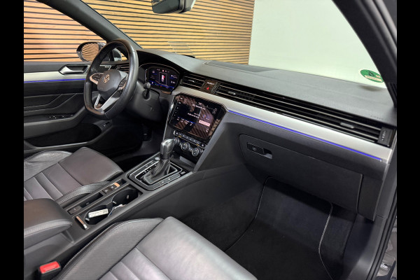 Volkswagen Passat Variant 2.0 TSI R-line Executive Business | VOL! | PANO | IQ.LIGHT | Dynaudio| Virtual | Leder | HuD | Trekhaak