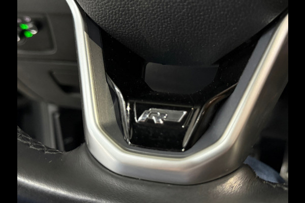 Volkswagen Passat Variant 2.0 TSI R-line Executive Business | VOL! | PANO | IQ.LIGHT | Dynaudio| Virtual | Leder | HuD | Trekhaak