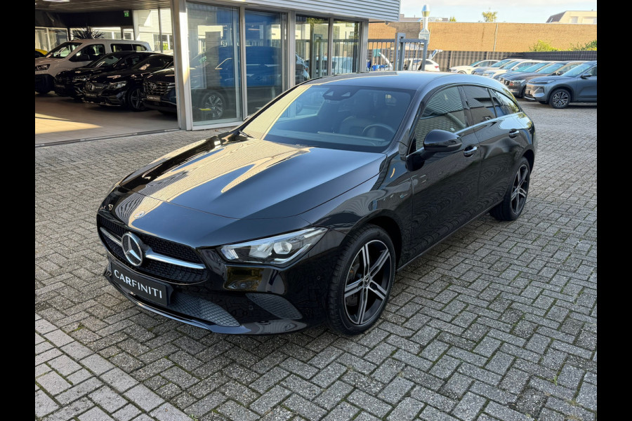 Mercedes-Benz CLA-Klasse Shooting Brake 250 e Premium Plus 218 Pk | Navigatie | Cruise | Clima | 18" lichtmetaal.