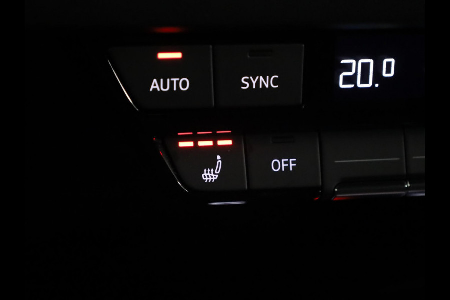Audi Q4 e-tron 45 S edition Competition e-tron 82 kWh 286 pk | Navigatie | Stoelverwarming | Assistentiepakket plus | Comfortpakket | Ambient lichtpakket | Optiekpakket zwart plus | 20 inch Lichtmetalen velgen