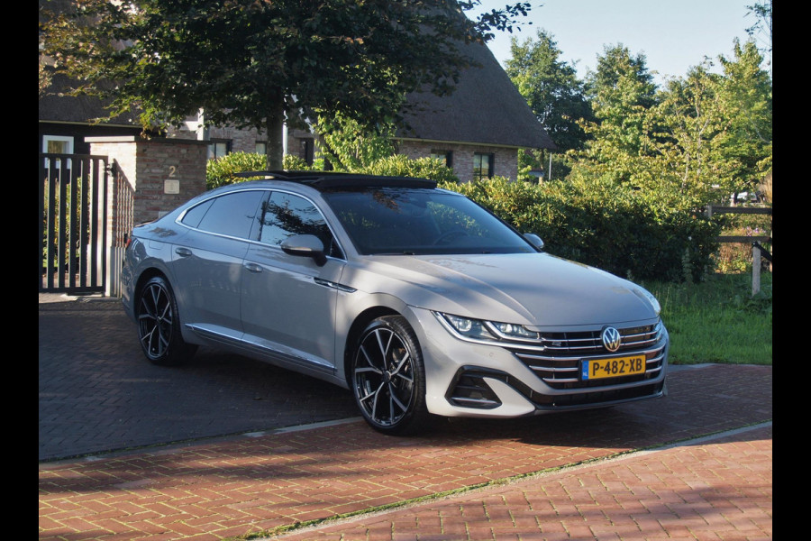 Volkswagen Arteon 1.4 TSI eHybrid R-Line Business+ | Panoramadak | Trekhaak | Camera | Sfeerverlichting | Estoril R-Line 20 inch | NL-Auto |