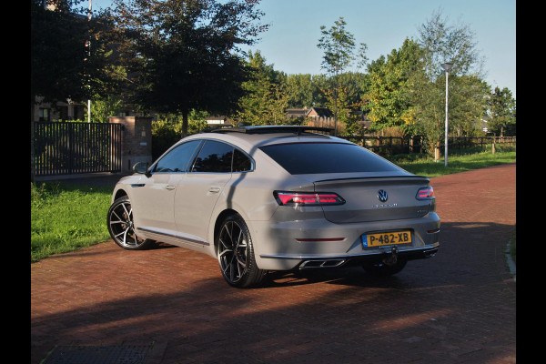 Volkswagen Arteon 1.4 TSI eHybrid R-Line Business+ | Panoramadak | Trekhaak | Camera | Sfeerverlichting | Estoril R-Line 20 inch | NL-Auto |