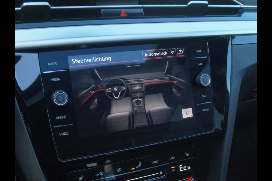 Volkswagen Arteon 1.4 TSI eHybrid R-Line Business+ | Panoramadak | Trekhaak | Camera | Sfeerverlichting | Estoril R-Line 20 inch | NL-Auto |