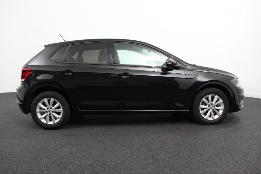 Volkswagen Polo 1.0 TSI 116pk DSG Highline Apple Carplay/Android Auto Adaptive cruise control Parkeersensoren Verwarmde voorstoelen Afneembare trekhaak