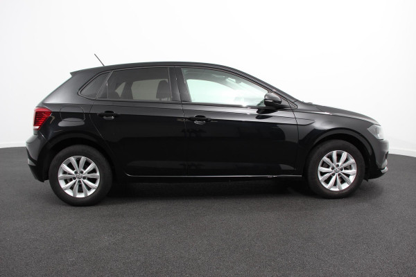 Volkswagen Polo 1.0 TSI 116pk DSG Highline Apple Carplay/Android Auto Adaptive cruise control Parkeersensoren Verwarmde voorstoelen Afneembare trekhaak