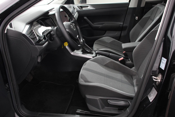 Volkswagen Polo 1.0 TSI 116pk DSG Highline Apple Carplay/Android Auto Adaptive cruise control Parkeersensoren Verwarmde voorstoelen Afneembare trekhaak