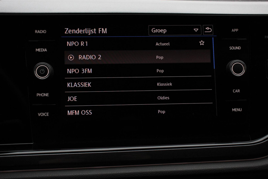 Volkswagen Polo 1.0 TSI 116pk DSG Highline Apple Carplay/Android Auto Adaptive cruise control Parkeersensoren Verwarmde voorstoelen Afneembare trekhaak