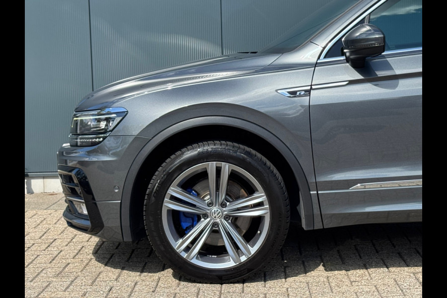 Volkswagen Tiguan 2.0 TSI 4Motion Highline R-Line * Panoramadak * Navigatie * Parkeercamera *